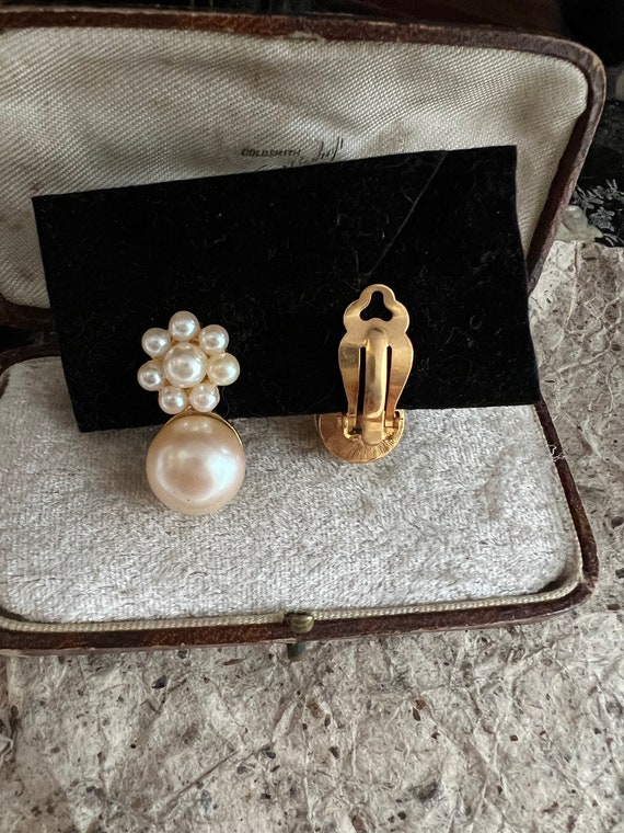 Boucles D’oreilles Anciennes Clips Or Et émaux – Motif Fleurs Boules – Limoges