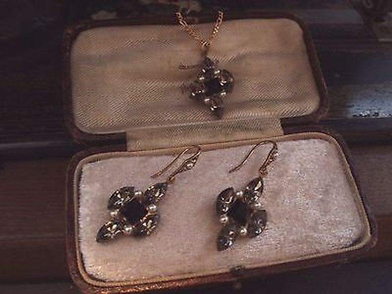 Biżuteria Vintage Czarny Diament Szary, Jet Black Kryształ & Naszyjnik Perłowy zdjęcie 5