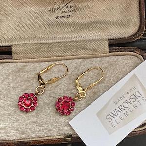 Vintage Ruby Red Swarowski Crystal  Round Daisy Drop Pierced Hook Earrings
