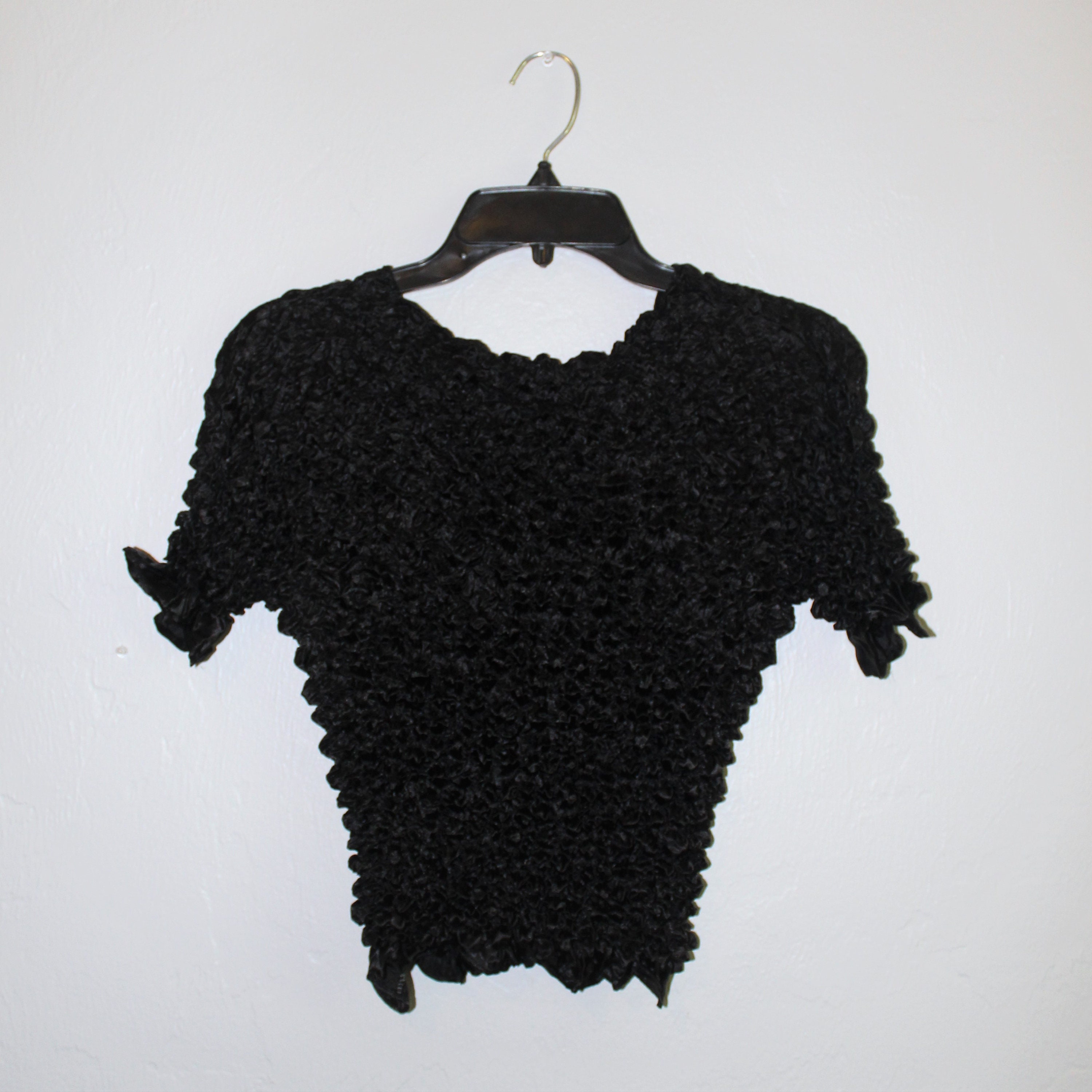 Vintage 90s 2000s Y2k Popcorn Crop Top | Black Stretchy
