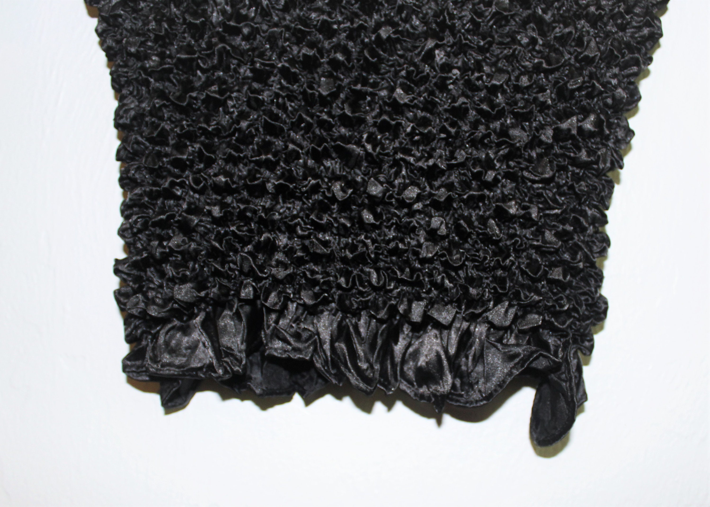 used clothing 古着popcorn knit tops black Vintage 90s 2000s Y2k Popcorn Crop Top | Black Stretchy