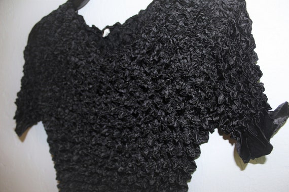 Vintage 90s 2000s Y2k Popcorn Crop Top | Black Stretchy