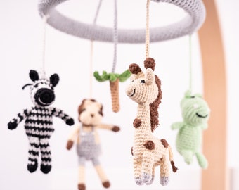Mobile en Crochet "SAFARI" (girafe, hippopotame, zébresse et lion)