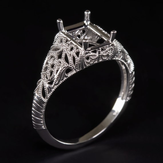 9ct white & rose gold filigree ring set with champagne colored diamond