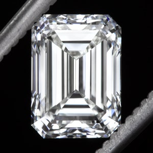 2 Carat Lab Created Diamond F Vs1 Igi Certified Emerald Cut Loose Step Cut Grown (lg-dia-ec-2-fvs1)