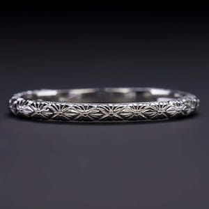 14k White Gold Vintage Wedding Band Ring Engraved Antique Floral Art Deco Classic Stacking Ring (MTO-14259)