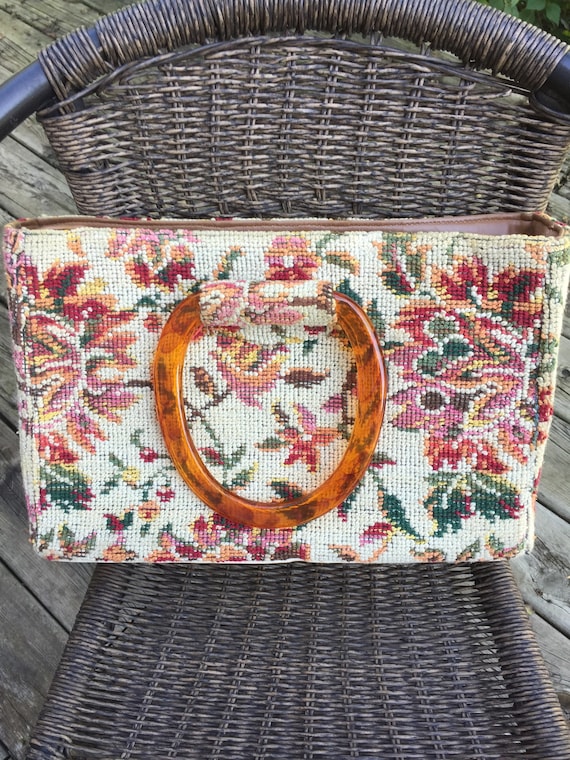 Vintage JR Florida Carpet bag purse. Floral, beaut