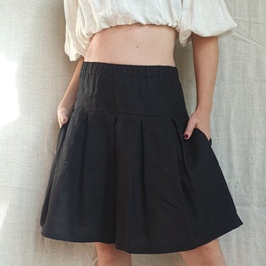 Black Bermuda shorts for women, Linen Wide Leg Shorts with Elastic Waist, Beach Pantskirt