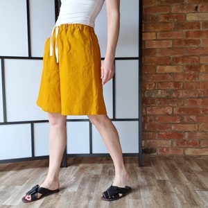 Linen Bermuda Shorts, knee length women shorts, elastic waist culottes