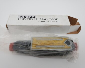 Machinists Universal Magnetic Base 3 x 144 (Base only) New
