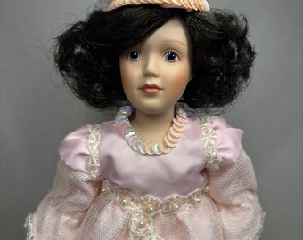 1987 Sleeping Beauty Porcelain Doll Danberry Mint Storybook