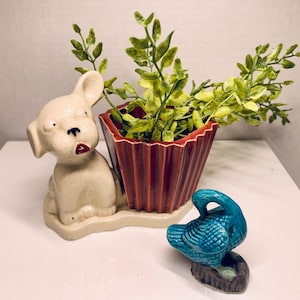 Vintage Porcelain Ceramic Dog Small Vase with Chinese Export Turquoise Porcelain Duck