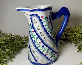 Vintage Chinese Hand Decoration Pitcher Vase Vibrant Colors Collectible Pitcher