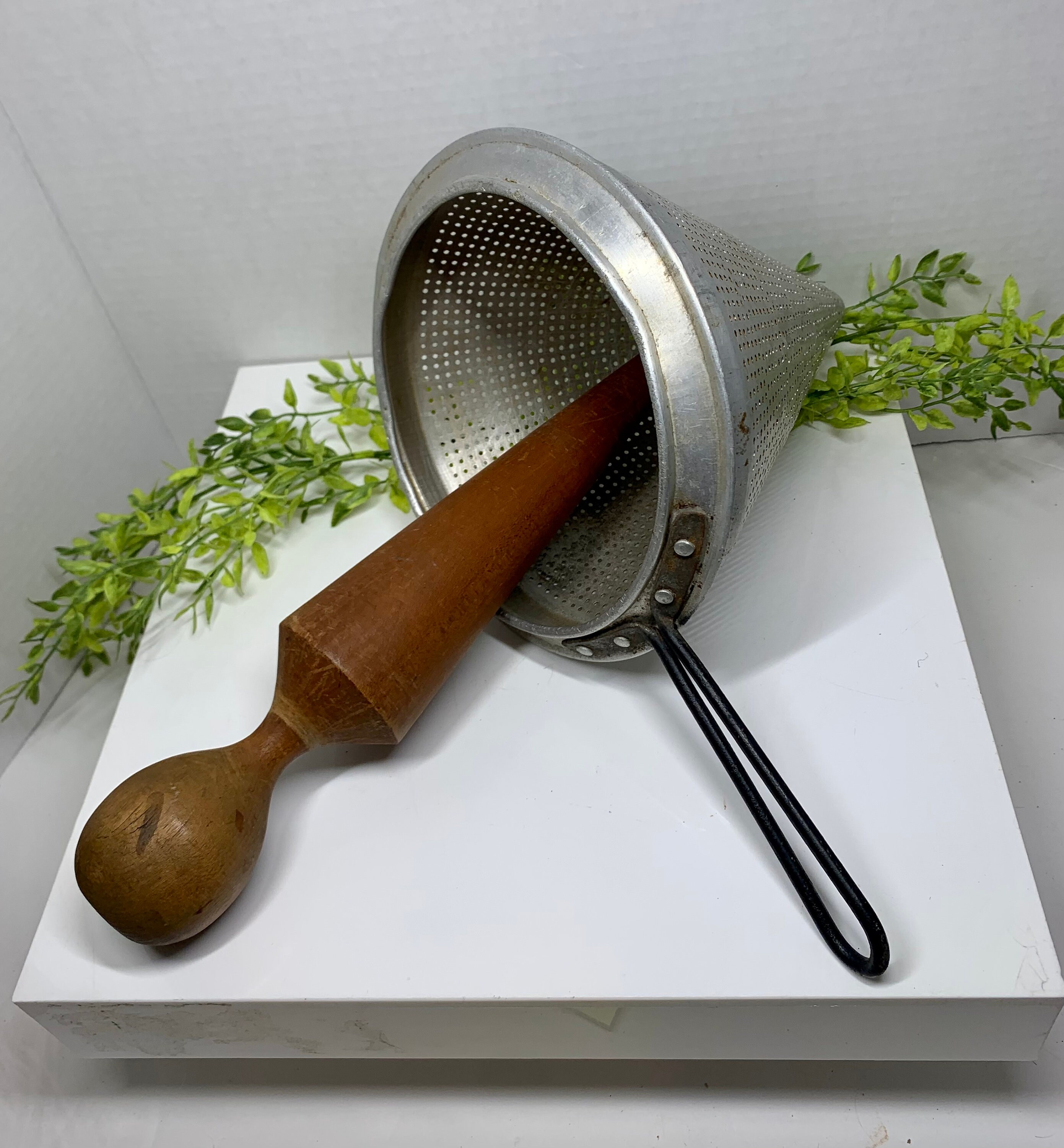 Old 2024 fashioned strainer