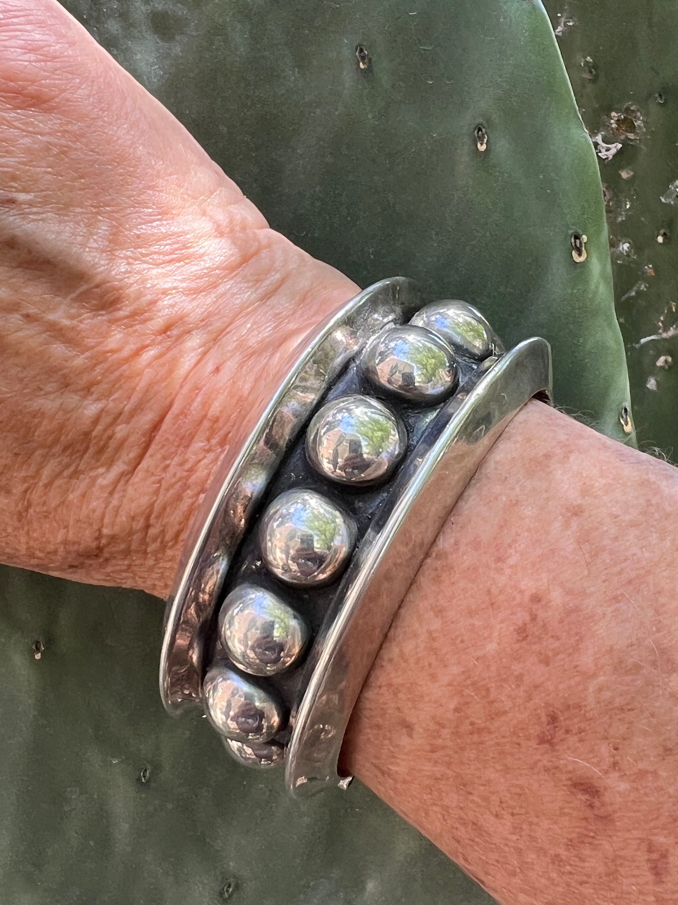 NEW MEXICO RED ROCK ヴィンテージ インディアン 指輪 リング NEW MEXICO RED ROCK ヴィンテージ インディアン 指輪 リング