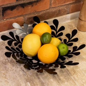 Metal Fruit Bowl, Modern Geometric Design, Kitchen Countertop Bowls, Decorative Dish Organizer for Dining Room, Fruits Holder Centerpiece