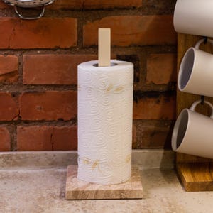 Suporte para papel toalha de mármore, suporte para rolo de cozinha, vertical (mármore claro)