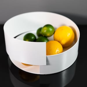 Metal Fruit Bowl, Modern Geometric Design, Kitchen Countertop Bowls, Decorative Dish Organizer for Dining Room, Fruits Holder Centerpiece