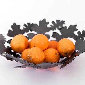 Metal Fruit Bowl, Modern Geometric Design, Kitchen Countertop Bowls, Decorative Dish Organizer for Dining Room, Fruits Holder Centerpiece