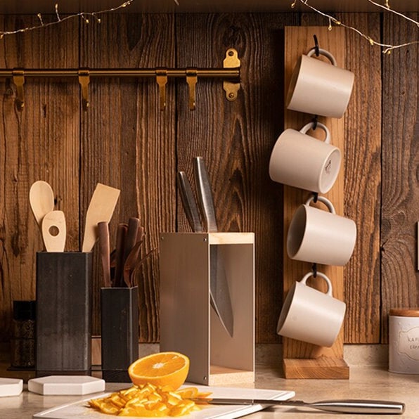Accessore de rangement pour cusne | Napkn holder, Metal table