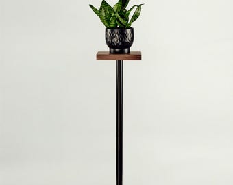 Hoge houten plantenstandaard voor binnen, sokkel in mid-century modern stijl, walnotenhouten pilaar voor potten, handgemaakte woonkamerdecoratie