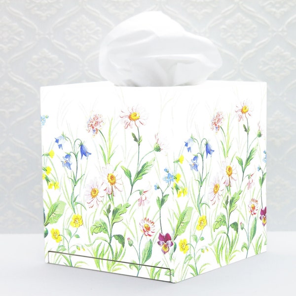 Tissue box cover Floral tissue box holder Wooden tissue box Decoupage tissue box Cube tissue box cover