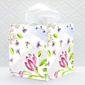 Tissue box cover Tissue box with flowers Cube tissue box Tissue holder Decoupage tissue box Square tissue box Floral tissue box