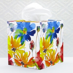 Tissue box cover Tissue holder Wooden tissue box Decoupage box Floral tissue box