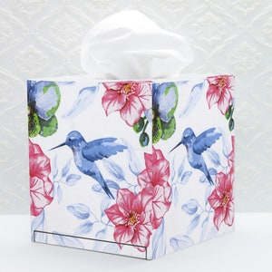 Tissue box cover Hummingbird tissue box Wooden tissue holder Square tissue box Decoupage tissue box Floral tissue box