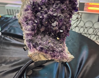 Natural Amethyst Geode Crystal Healing Home Decor Purple Quartz Stone Gift