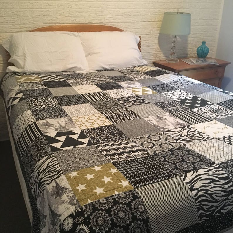 Black, White, Gold Quilt Black and White Quilt Twin Quilt/double Quilt