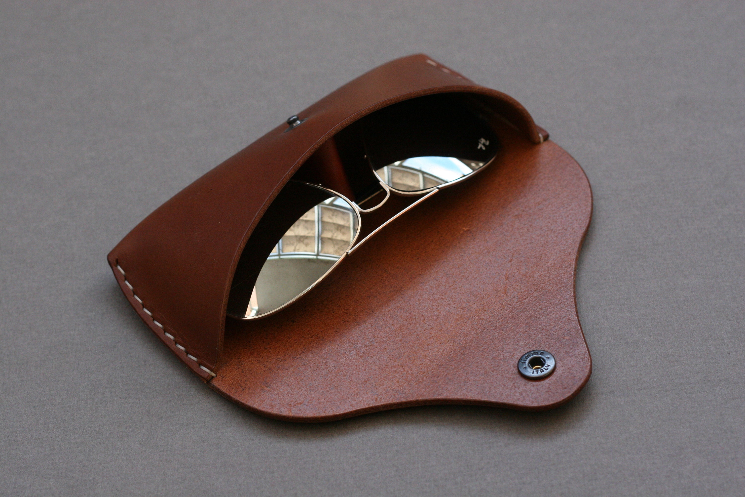 【LES CLEIAS】アビエーターケース Leather Sunglasses Case for Ray Ban Wayfarer, Aviator Etc