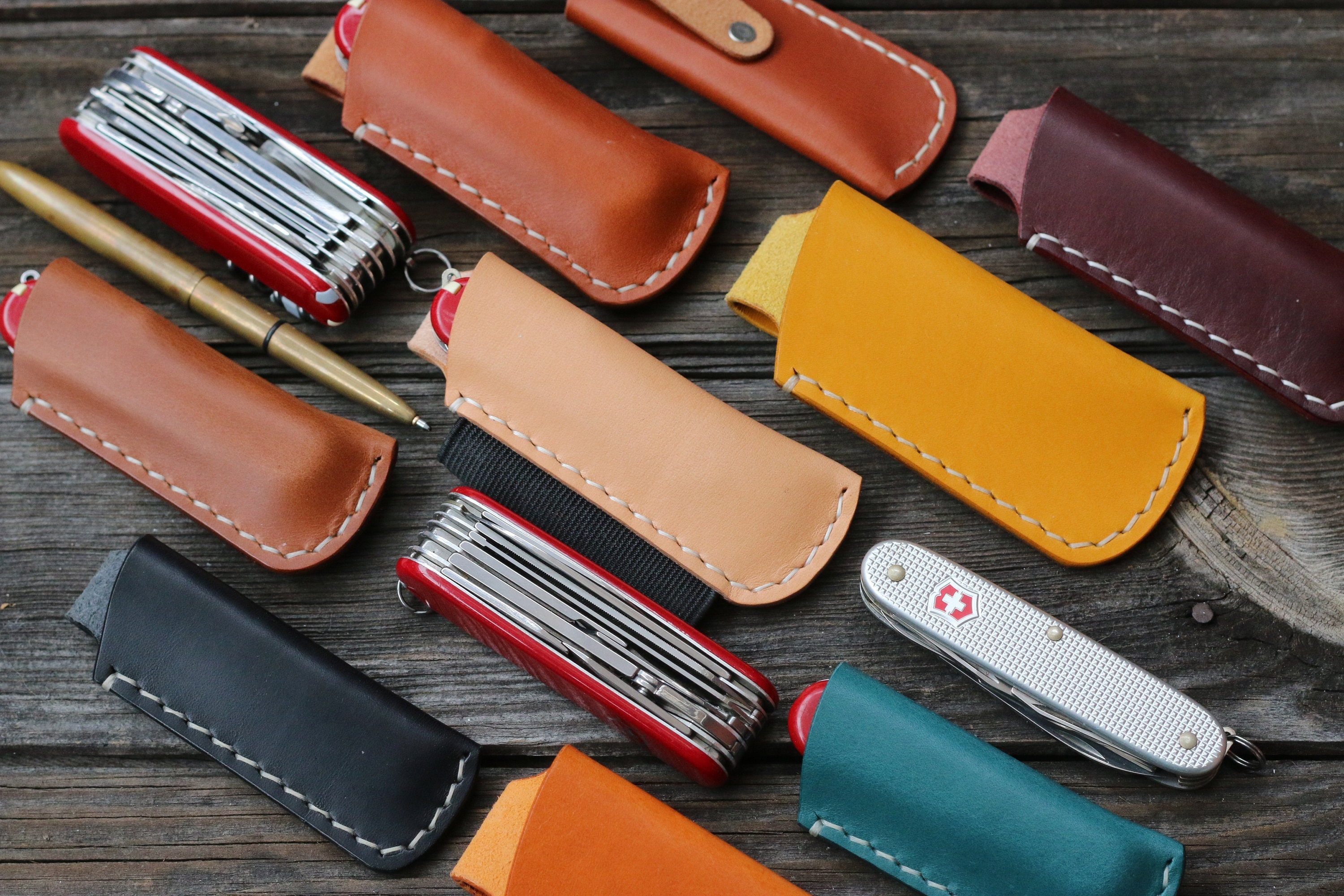 Personalized Leather knife sheath for Swiss Army multitool – DMleather