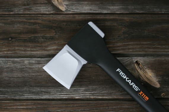 Fiskars X25 and X27 Super Splitting Axe - Leather Sheath