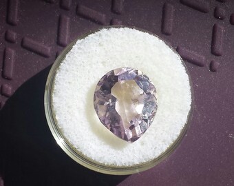 9.66 Ct Rose Quartz fat pearcut