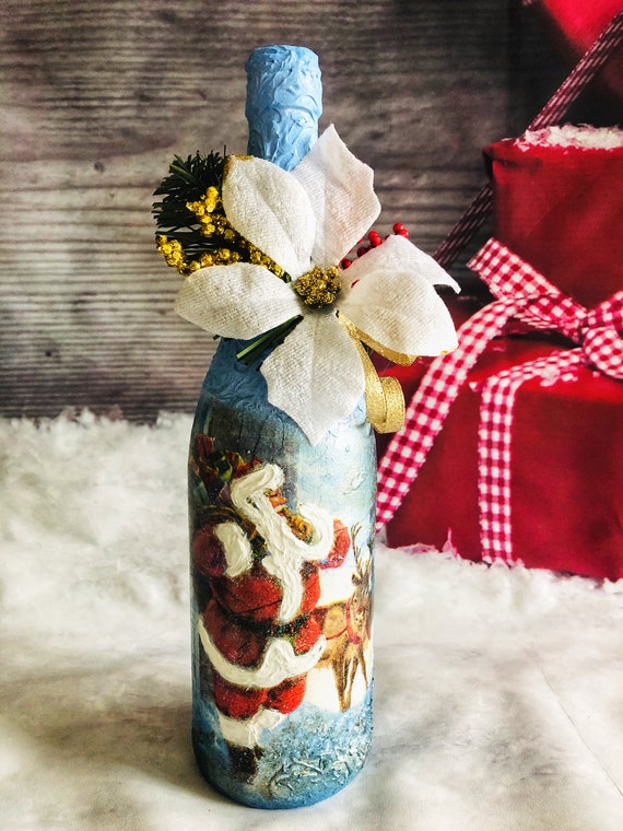 Decorated Wine Bottles.Decoupage Bottles.Altered Art.Mixed Media Art.Vintage Art Bottles.Decorative Bottles.Home Decor.Gift.Table Display