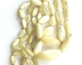 vintage Mother of Pearl MOP beads necklace 56g graduated two strands silver in4959