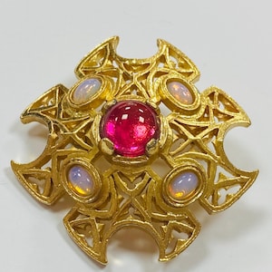 Miracle signed brooch Celtic cross Goldtone