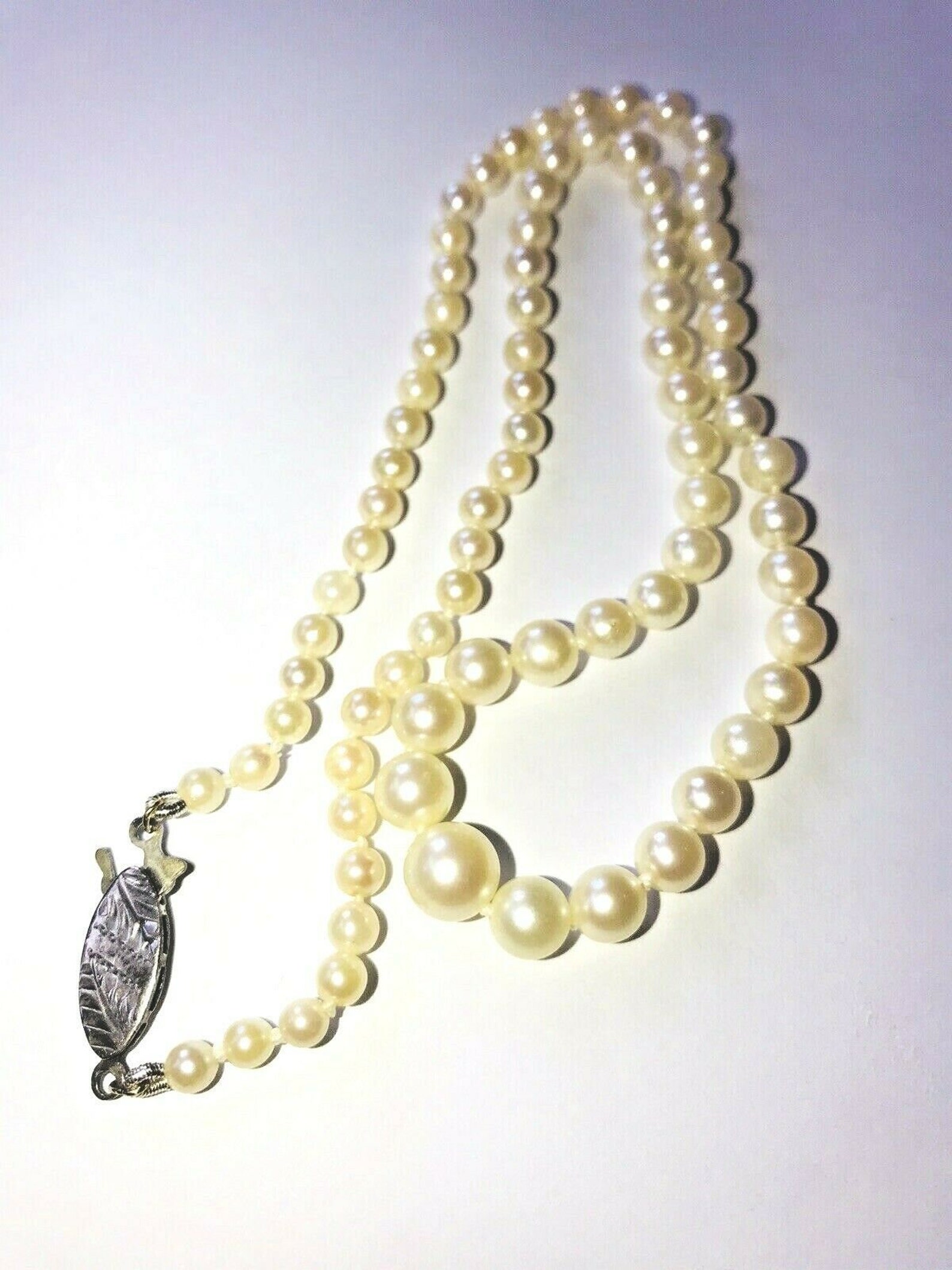 Vintage CULTURED pearls necklace SILVER clasp inA5669 Etsy