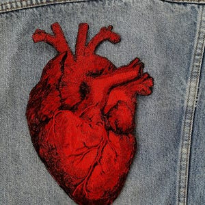 Handmade Embroidered Vintage Graphic Heart Jacket Iron On Patch