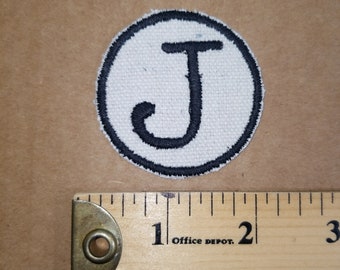 Patch Monogram Brodé J