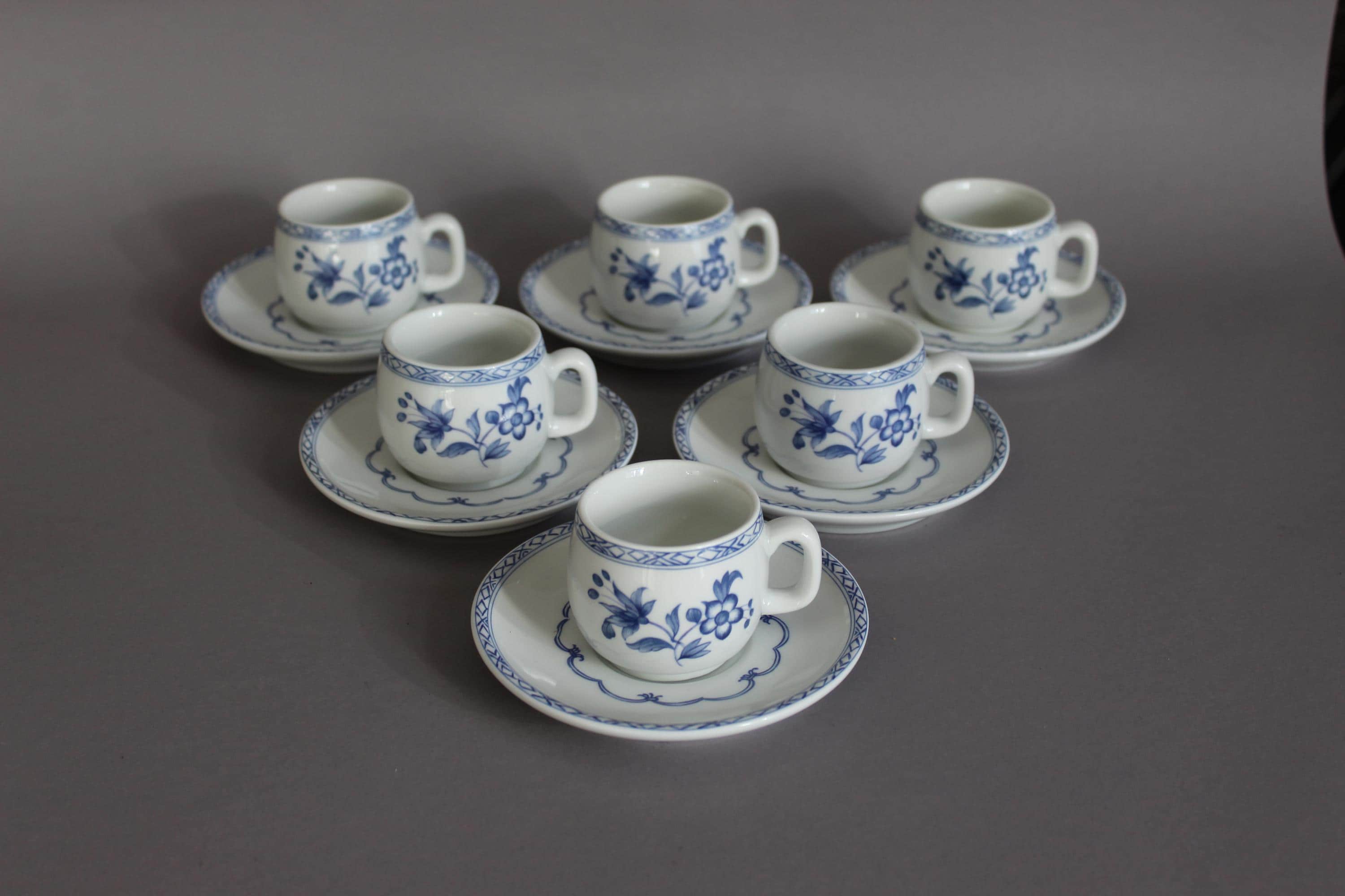 service à café doré scène galante euro porcelaine importé