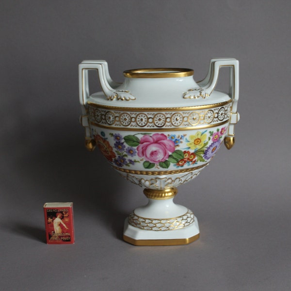 Vase amphore Hutschenreuther Dresde - Chine G. Kampl H 24,5 cm