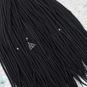 Dreads en laine mérinos noire, extensions de dreadlocks faites à la main, dreadlocks souples, dreads naturelles à double extrémité simple avec tresses « Viking sombre »