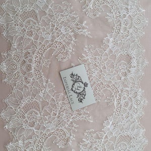Ribete de encaje de marfil, encaje Chantilly, ribete de encaje francés, encaje nupcial, encaje de boda, encaje de velo, encaje de lencería, encaje festoneado, ribete de encaje MB00137