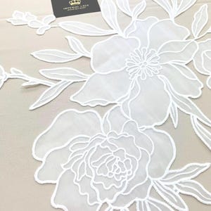 White Floral lace applique for bridal dress, Flower lace patches, Lace applique, Wedding dress lace patch, White bridal lace A00146