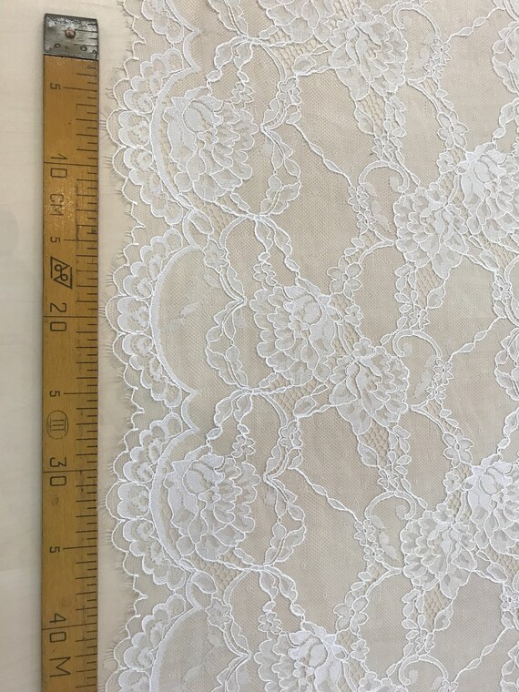 Tissu Ivoire, de dentelle Ivoire, Tissu dentelle d’Alençon, dentelle blanche B00206 26feb9 Tissu Ivoire, de dentelle Ivoire, Tissu dentelle d’Alençon, dentelle blanche B00206 26feb9