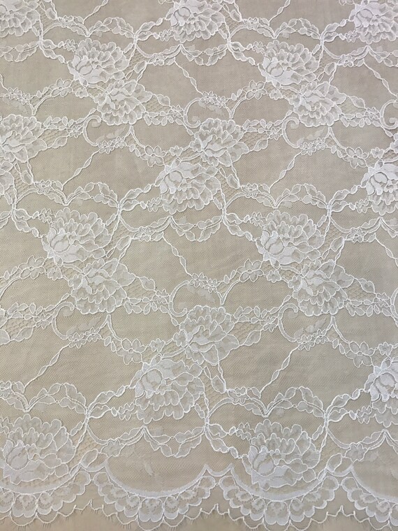 Tissu Ivoire, de dentelle Ivoire, Tissu dentelle d’Alençon, dentelle blanche B00206 26feb9 Tissu Ivoire, de dentelle Ivoire, Tissu dentelle d’Alençon, dentelle blanche B00206 26feb9