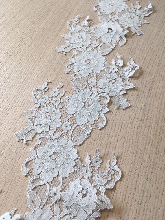 5.5/"//14cm Pretty White /& Baby Pink Embroidered Tulle Lace Trim *FREE 1ST CLASS*