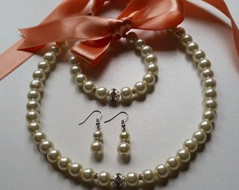 Flower girl jewelry set, earring, pearl necklace, bracelet, wedding gift, junior bridesmaid, pearl bracelet, wedding party,